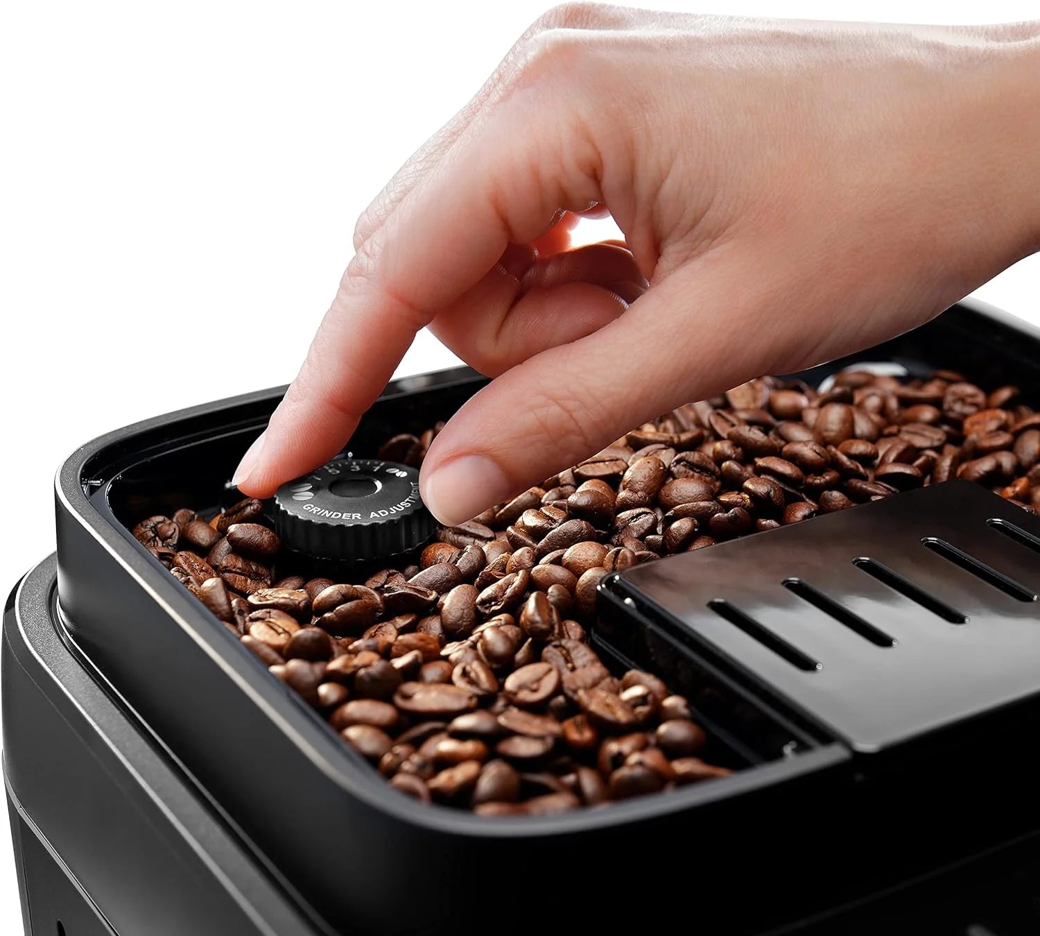 De'Longhi Magnifica Evo Next ECAM312.80.TB, Kaffeevollautomat mit 13 Getränken (Cappuccino, Espresso, Latte Macchiato), 2,4'' TFT Farbdisplay, LatteCrema Milchsystem, 2-Tassen-Funktion, Titan