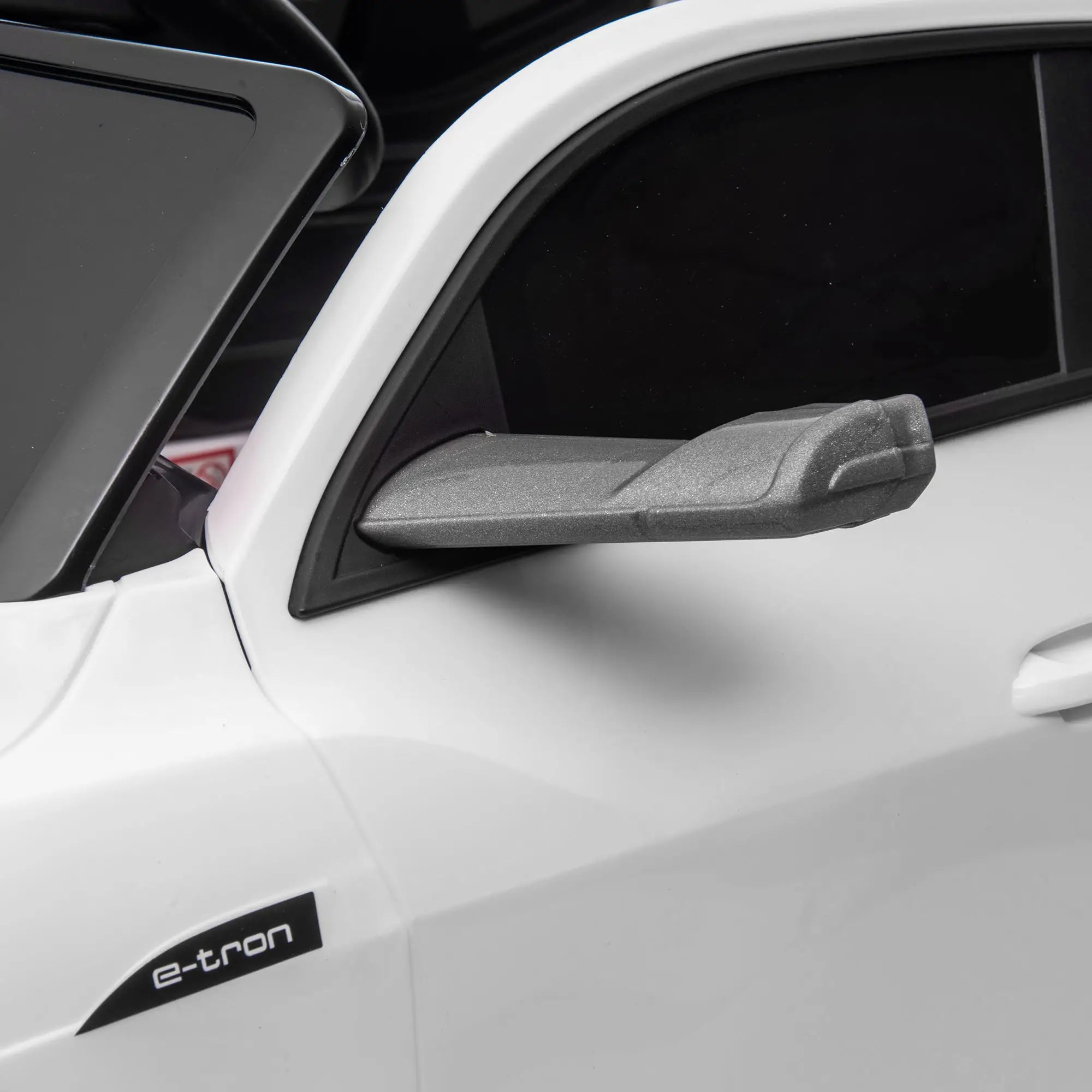 HOMCOM Audi E-tron Kinderauto 12V mit Fernbedienung