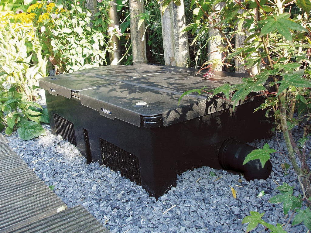 OASE 56789 Durchlauffilter BioSmart Set 36000 geeignet für Teiche bis 36 m³, Filtersystem, Filterkomplettset inkl Filtermaterial, Teichpumpe und UVC Klärer