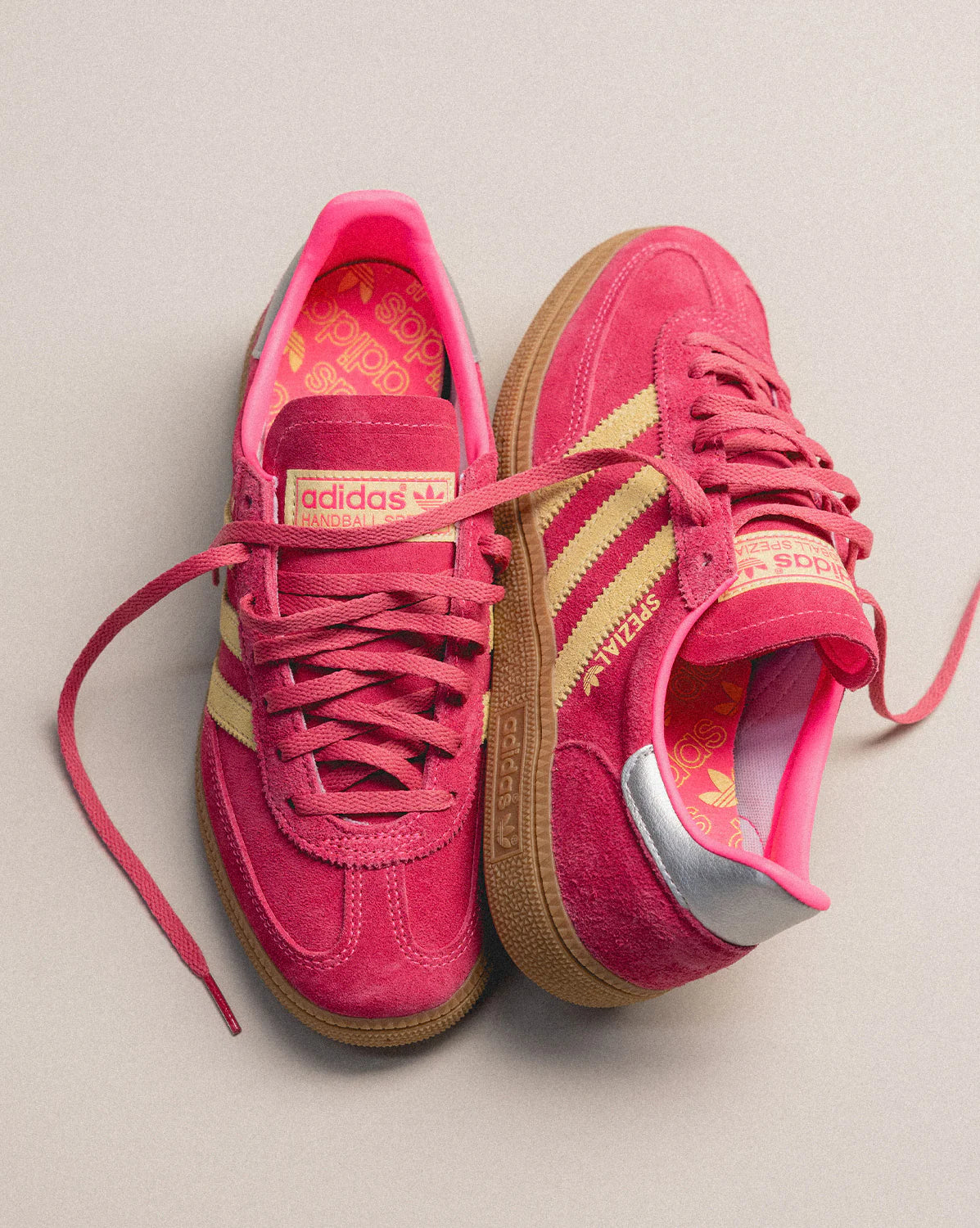 Drei Streifen Handball Spezial W