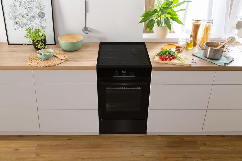 Gorenje GEIT5C61SPG Standherd mit Induktionskochfeld, 50 cm, 70 Liter,Silber, PerfectGrill, AirFry, FrozenBake, Pizza Mode 300°C, AquaClean, Made in Europe, inox