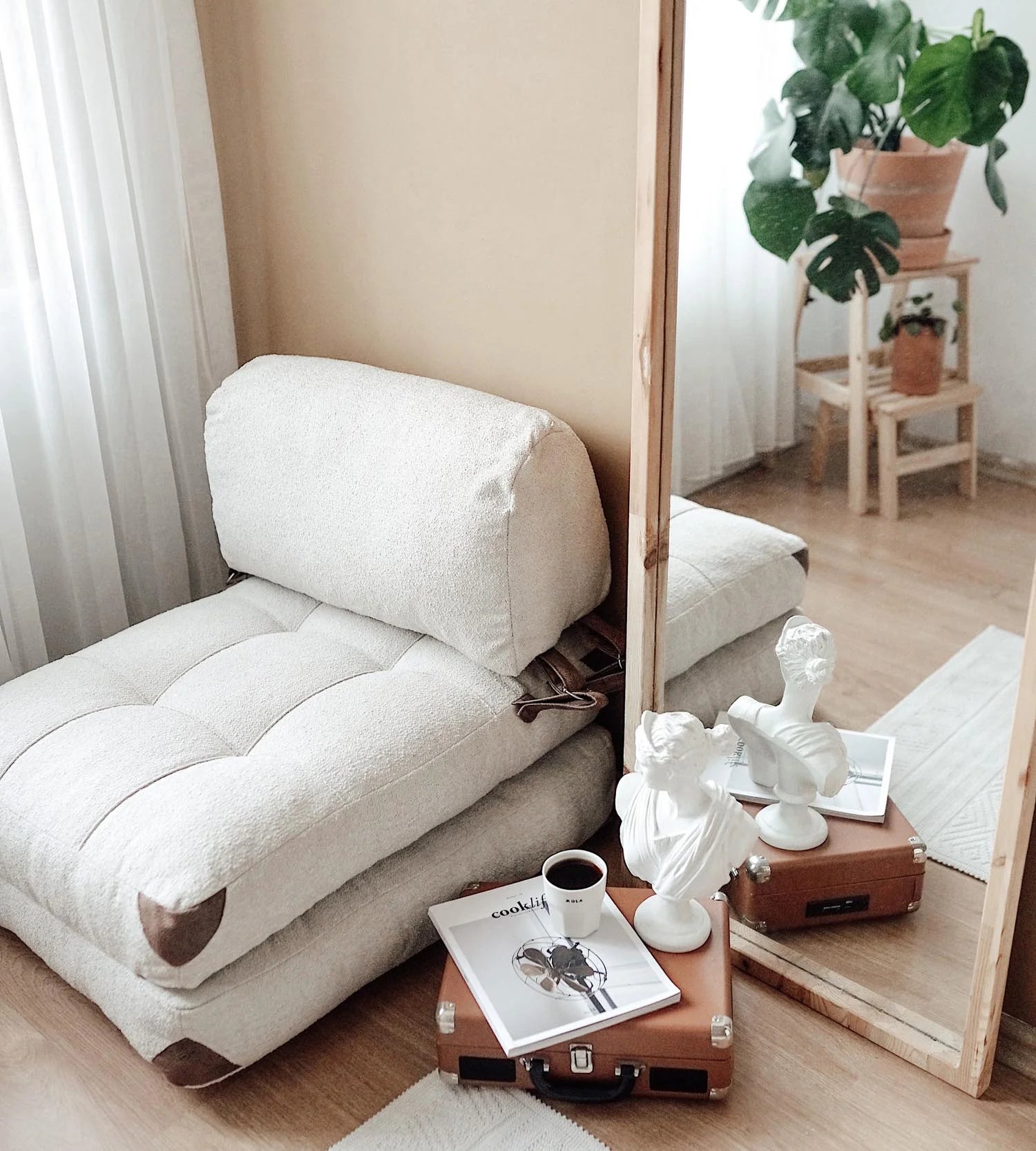 Fold Teddy Bettsofa - Sahne