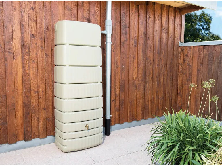 4rain Regentonne »SLIM«, 650 Liter Volumen, inklusive Auslaufhahn und Windsicherung