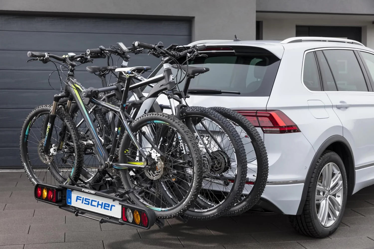 Fischer Kupplungs-Fahrradträger ProlineEvo 2, für 2 Fahrräder bis 60kg Nutzlast, E-Bike geeignet, vormontiert, abschließbar, faltbar